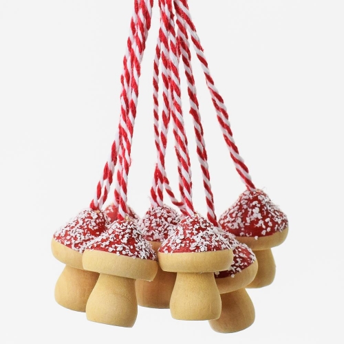 Muchotrávka mini 8ks drevo 5,7x8 cm