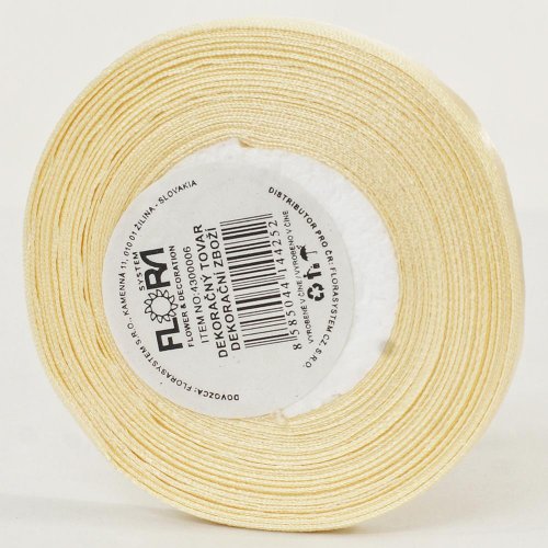 Saten stuha 6mm/20m krémová farba 002