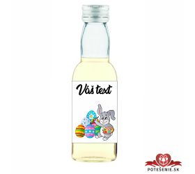 Veľkonočná mini fľaštička s alkoholom, zajac maluje vajíčka 