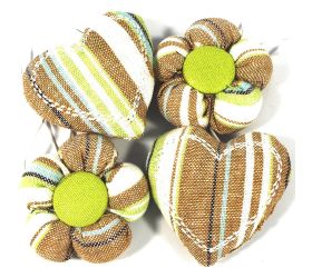 24fl1801 závesné kvietky,srdiečka s/4